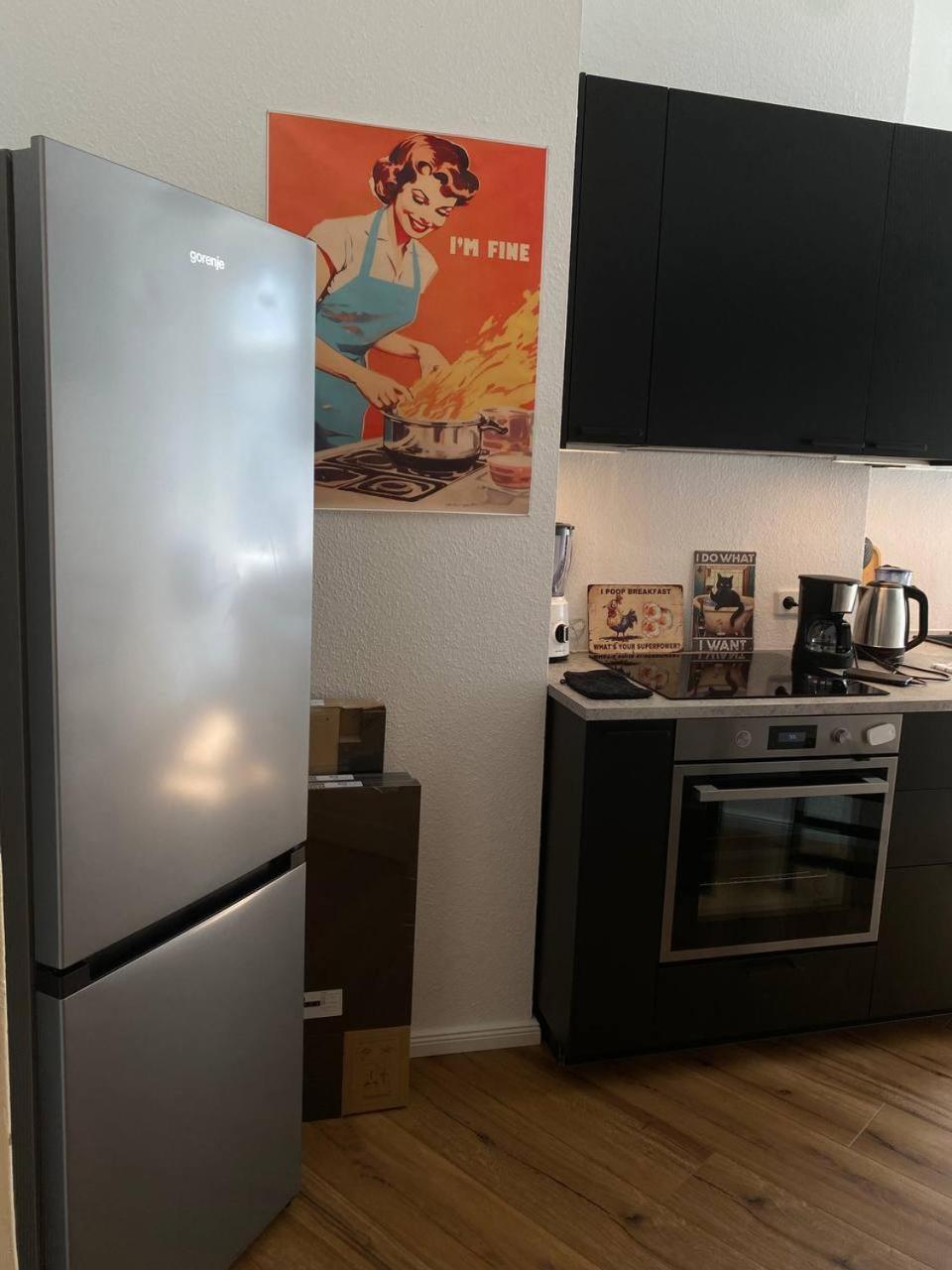 Stylish 2-Room Apartment With Balcony Next To East Side Gallery Berlin Eksteriør billede