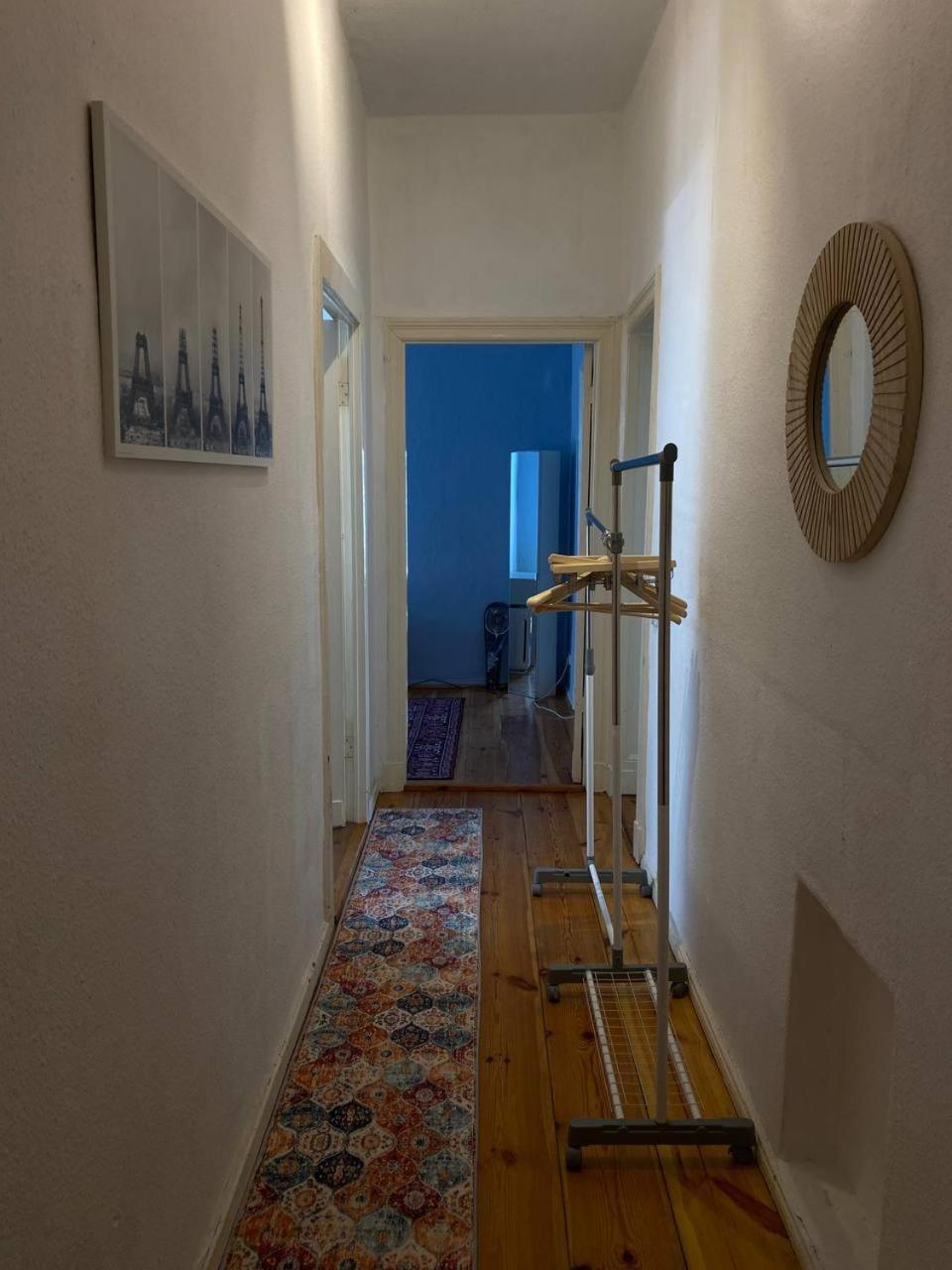 Stylish 2-Room Apartment With Balcony Next To East Side Gallery Berlin Eksteriør billede